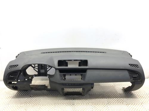 Used Dashboard Dashboard 39321453 39321453
