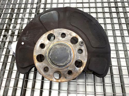 right-front-steering-knuckle-mercedes-benz-e-class-w212-2009-2010-2011-2012-2013-2014-2015-2016-39300138 main image