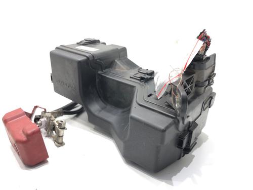 Used Fuse box Fuse box 39281865 39281865