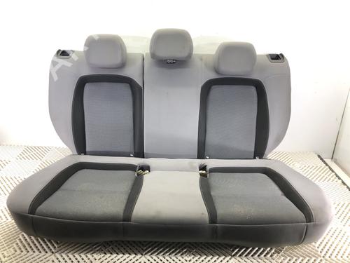 Used Rear seat (2nd row) Rear seat (2nd row) 39282936 39282936