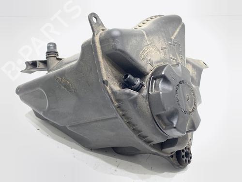 expansion-tank-bmw-5-touring-f11-2009-2010-2011-2012-2013-2014-2015-2016-2017-39288410 main image