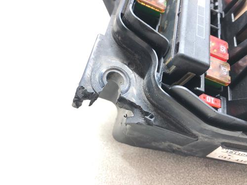 Fuse box HYUNDAI i30 Estate (GD) 1.4 CRDi | BP39269865E1 - Image 6