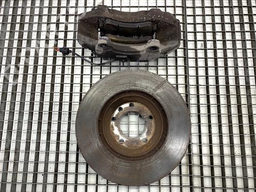 Right front brake caliper AUDI Q7 (4LB) 4.2 TDI quattro | BP39290853M104 - Image 3