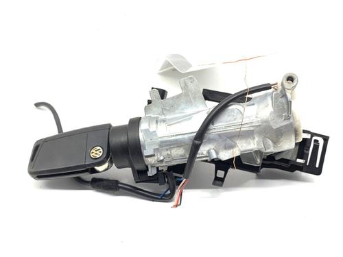 switch-vw-golf-vii-variant-ba5-bv5-2013-2014-2015-2016-2017-2018-2019-2020-2021-2022-39296943 main image
