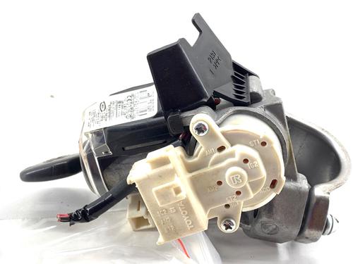 switch-toyota-auris-_e15_-2006-2007-2008-2009-2010-2011-2012-2013-39316392 main image