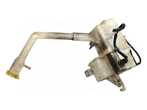 windscreen-washer-tank-chevrolet-captiva-c100-c140-2006-39376868 main image