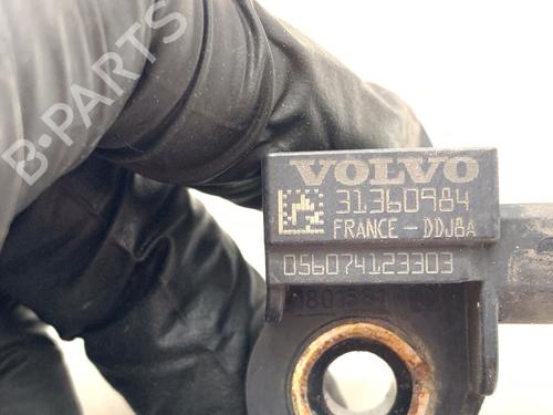Electronic sensor VOLVO V40 Hatchback (525) D2 | BP39572846M84 - Image 3