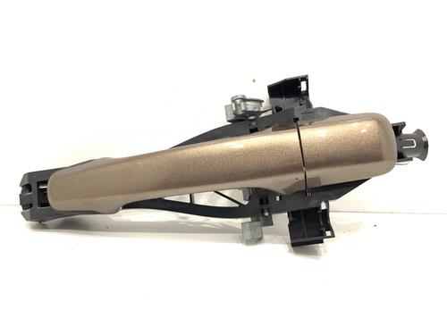 rear-left-exterior-door-handle-volvo-xc60-i-suv-156-2008-2009-2010-2011-2012-2013-2014-2015-2016-2017-2018-39289179 main image
