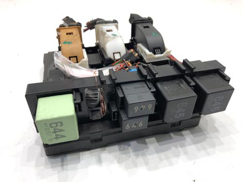 Electronic module VW PASSAT B7 Variant (365) 1.8 TSI | BP39334243M83 - Image 2