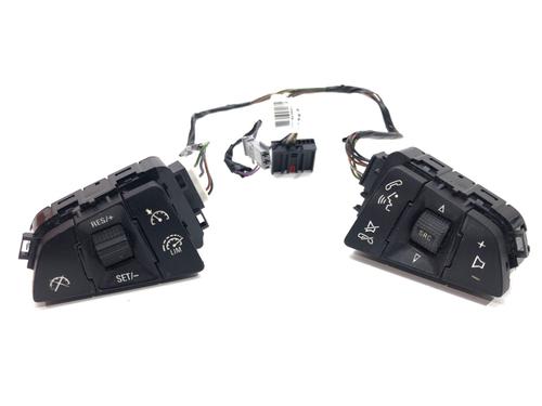 steering-wheel-controls-opel-corsa-e-x15-2014-39284880 main image