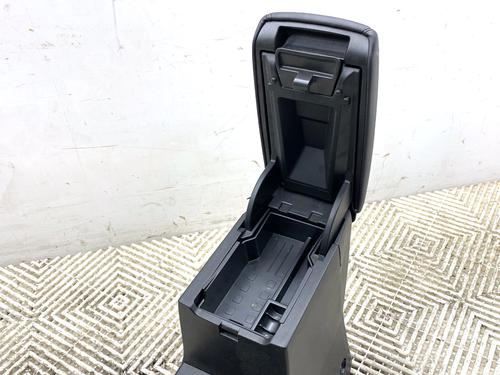 Middle console SUZUKI SX4 S-Cross (JY) 1.4 Hybrid (Mild Hybrid) (AKK 414) | BP39301071I22 - Image 3