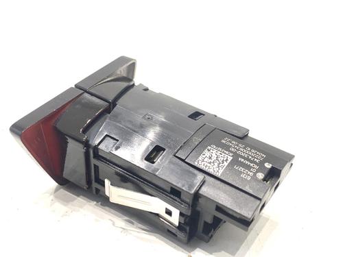 Warning switch BMW 5 (G30, F90) 520 d xDrive | BP39323448I22 - Image 3