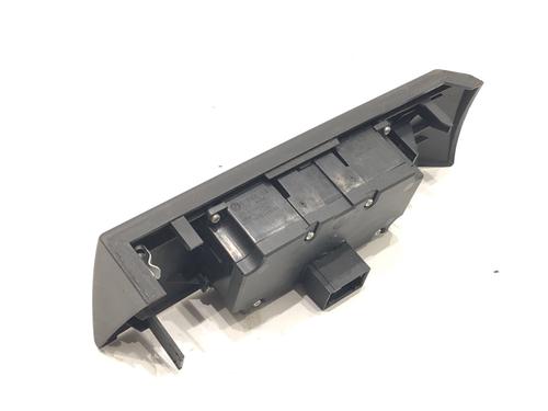Headlight switch BMW 5 Touring (E61) 525 d | BP39288025I24 - Image 2