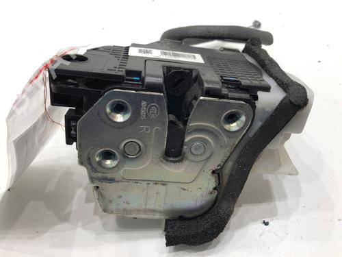 front-right-lock-hyundai-i20-ii-gb-ib-2014-2015-2016-2017-2018-2019-2020-2021-39318110 main image