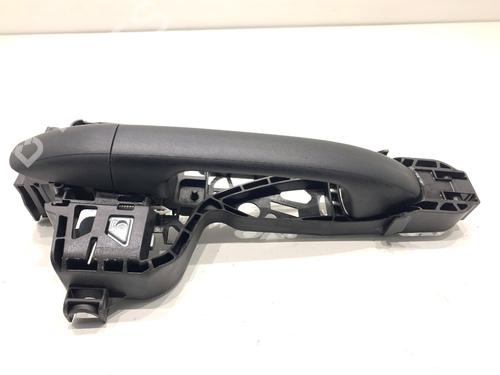 front-right-exterior-door-handle-mercedes-benz-sprinter-35-t-tourer-bus-b907-2018-39321397 main image