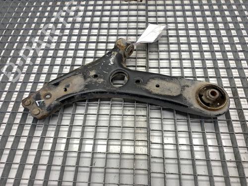 right-front-suspension-arm-kia-ceed-sportswagon-jd-2012-2013-2014-2015-2016-2017-2018-39348519 main image