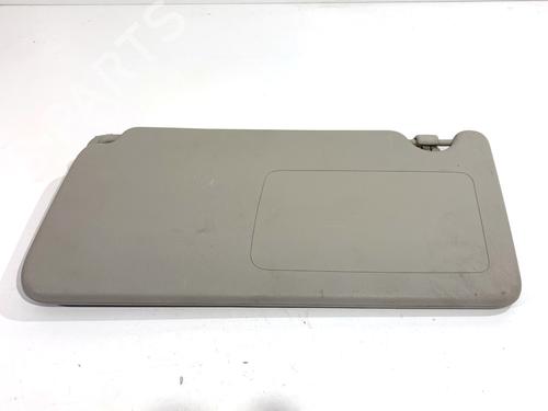 Used Right sun visor Right sun visor 39314626 39314626