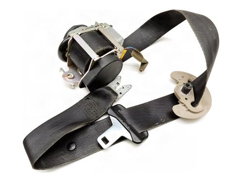 Used Front left seatbelt Front left seatbelt RENAULT LAGUNA III (BT0/1) 2.0 dCi (BT07, BT0J, BT14, BT1A, BT1S) (131 hp) 40521517 40521517