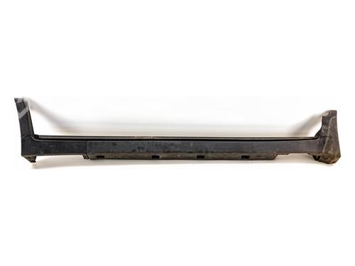 Used Right sideskirt Right sideskirt 39372186 39372186