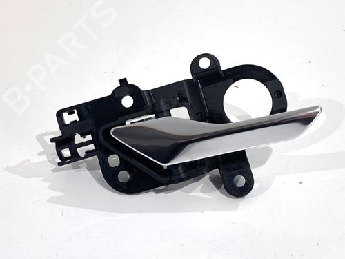 front-left-interior-door-handle-land-rover-range-rover-evoque-l551-2018-39322340 main image