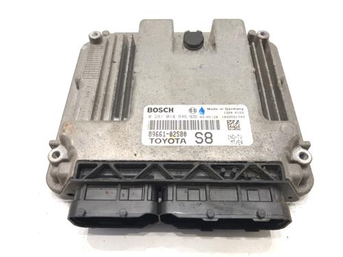 engine-control-unit-ecu-toyota-auris-_e15_-2006-2007-2008-2009-2010-2011-2012-2013-39279665 main image