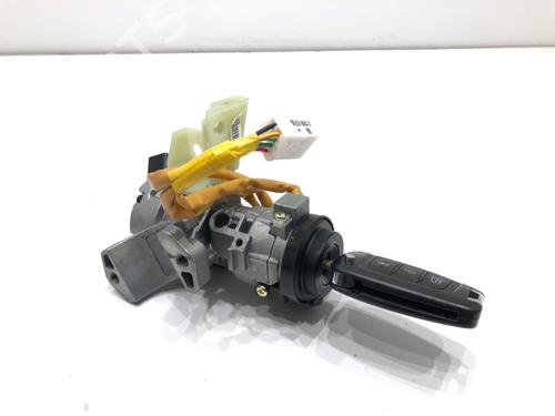 Used Switch Switch HYUNDAI ELANTRA VII Saloon (CN7) 1.6 (123 hp) 39312458 39312458