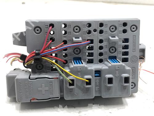 Fuse box BMW 5 (G30, F90) 530 e Plug-in-Hybrid | BP39297548E1 - Image 2