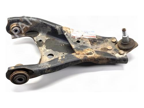 left-front-suspension-arm-dacia-duster-hs_-2010-2011-2012-2013-2014-2015-2016-2017-2018-40277043 main image