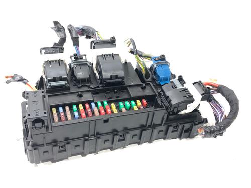 Used Fuse box Fuse box 39274168 39274168