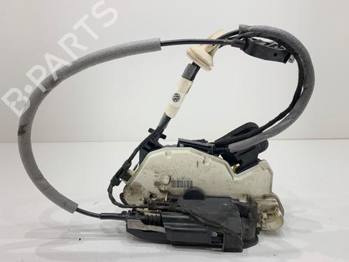 front-left-lock-vw-golf-vii-5g1-bq1-be1-be2-2012-2013-2014-2015-2016-2017-2018-2019-2020-2021-39319322 main image