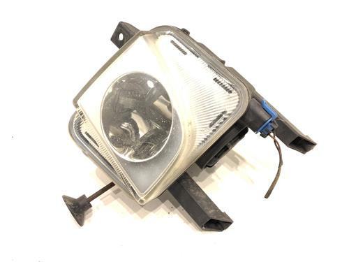 Used Left front fog light Left front fog light 39306793 39306793