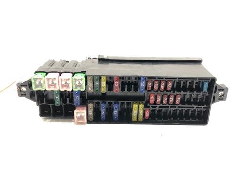Used Fuse box Fuse box 39287576 39287576