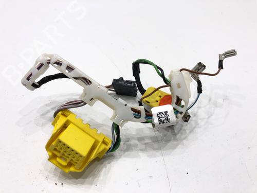 BP39351188E16 main image