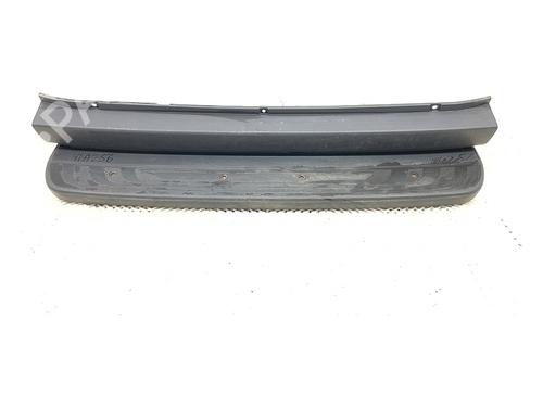 Used Right sideskirt Right sideskirt 39354998 39354998