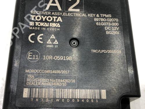 Electronic module TOYOTA COROLLA Saloon (_E21_) 1.8 VVTi Hybrid (ZWE211) | BP39275875M83 - Image 3