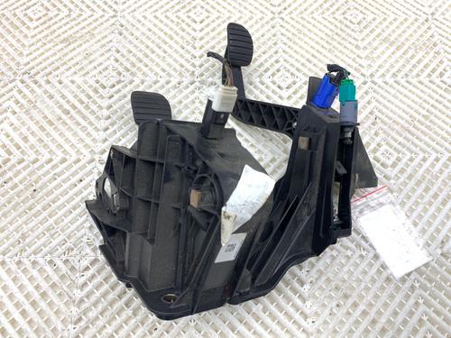 Pedal OPEL MOVANO B Bus (X62) 2.3 CDTI FWD (JV) | BP39347495I4 - Image 3