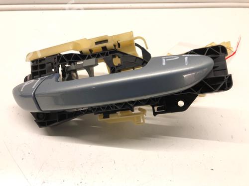 hjre-bagtil-udvendigt-handtag-vw-cc-b7-358-2011-2012-2013-2014-2015-2016-2017-39272607 main image