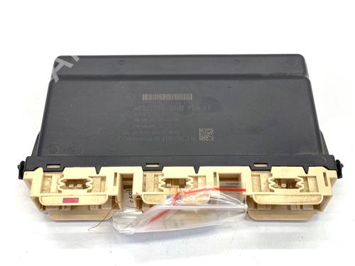 Used Electronic module Electronic module MERCEDES-BENZ A-CLASS (W176) A 180 (176.042) (122 hp) 39319745 39319745