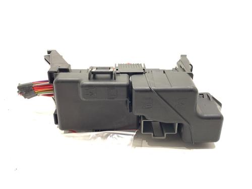 Used Fuse box Fuse box 39313545 39313545