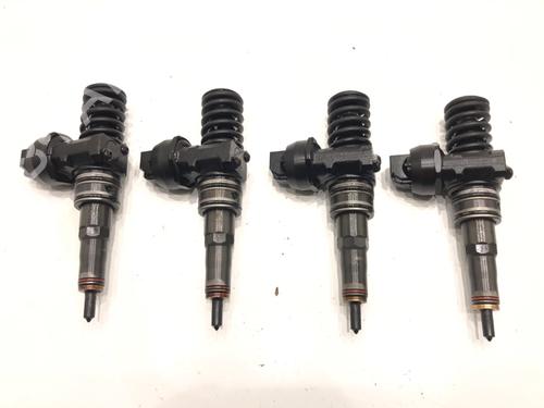 Used Injector Injector VW TOURAN (1T1, 1T2) 2.0 TDI (140 hp) 39281087 39281087