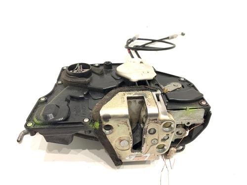 front-left-lock-suzuki-swift-iii-mz-ez-2005-39293849 main image
