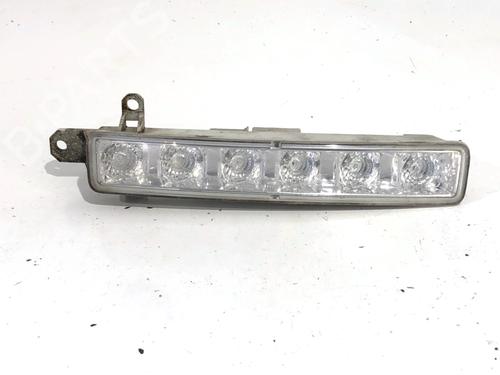 Used Right daytime light Right daytime light 39293433 39293433