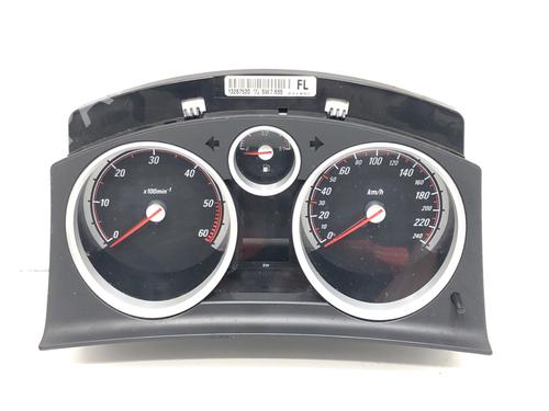 Used Instrument cluster Instrument cluster OPEL ZAFIRA B Box Body/MPV (A05) 1.9 CDTI VAN (M75) (120 hp) 39285889 39285889