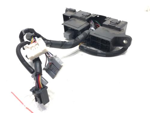 Used Fuse box Fuse box 39278686 39278686