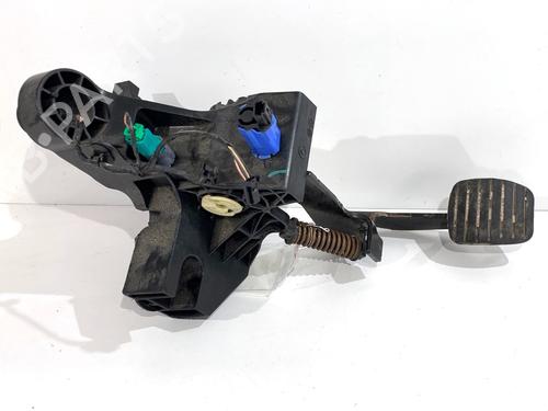 Used Pedal Pedal 39315878 39315878