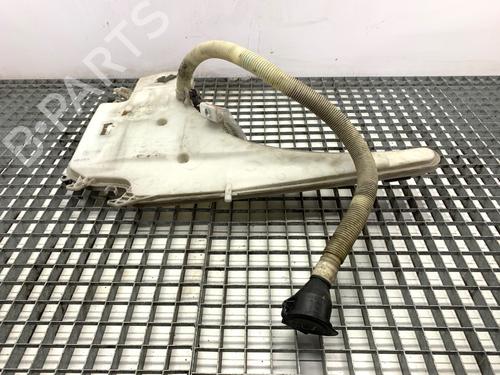 windscreen-washer-tank-bmw-1-e87-2003-2004-2005-2006-2007-2008-2009-2010-2011-2012-2013-39330140 main image