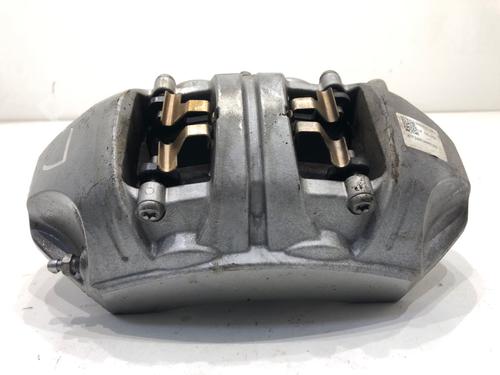 Left front brake caliper TESLA MODEL Y (5YJY) EV | BP39353212M105 - Image 2