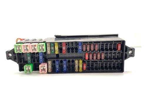 Used Fuse box Fuse box 39354390 39354390