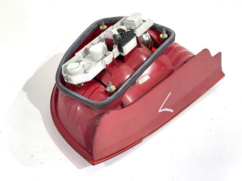 Left taillight SKODA SUPERB I (3U4) 1.9 TDI | BP39328131C34 - Image 2