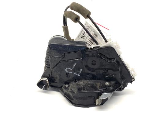 front-right-lock-toyota-yaris-cross-mxp_-2020-39348646 main image